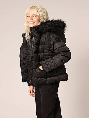 Doudoune avec capuche bordée imitation fourrure et finitions matelassées
'Deeluxe'