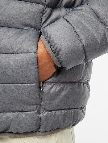 Doudoune légère à capuche