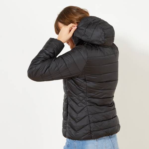 Doudoune légère matelassée Femme Kiabi 20,00€ Doudoune légère matelassée Femme Kiabi 20,00€