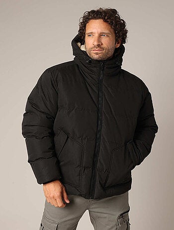 Doudoune matelassée avec capuche et doublure contrastée
'Deeluxe'