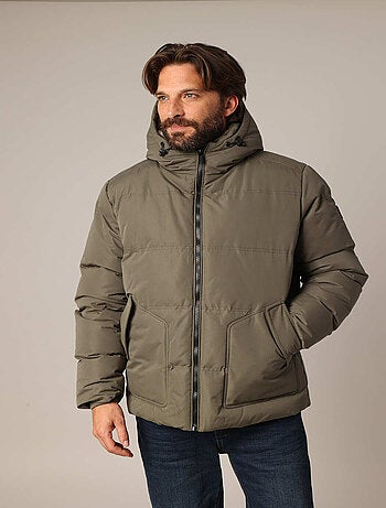 Doudoune matelassée avec capuche et doublure contrastée
'Deeluxe'