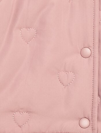 Doudoune matelassée en cœurs