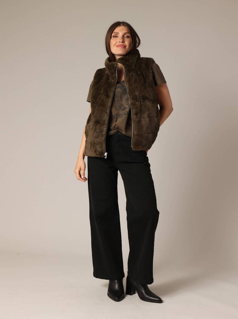 Doudoune réversible sans manches en imitation fourrure et métallisée
 'Deeluxe' Kaki - Kiabi