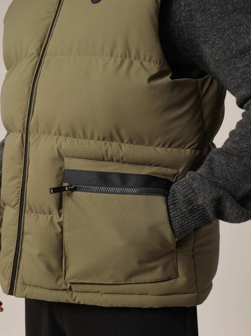 Doudoune sans manches, look urbain et fonctionnel
 'Deeluxe' - Kiabi