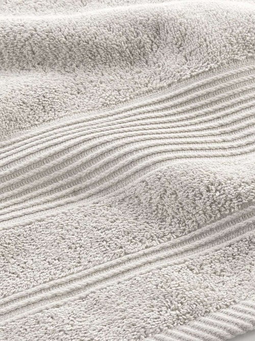Drap de bain en éponge unie DAYTA - Kiabi Drap de bain en éponge unie DAYTA - Kiabi