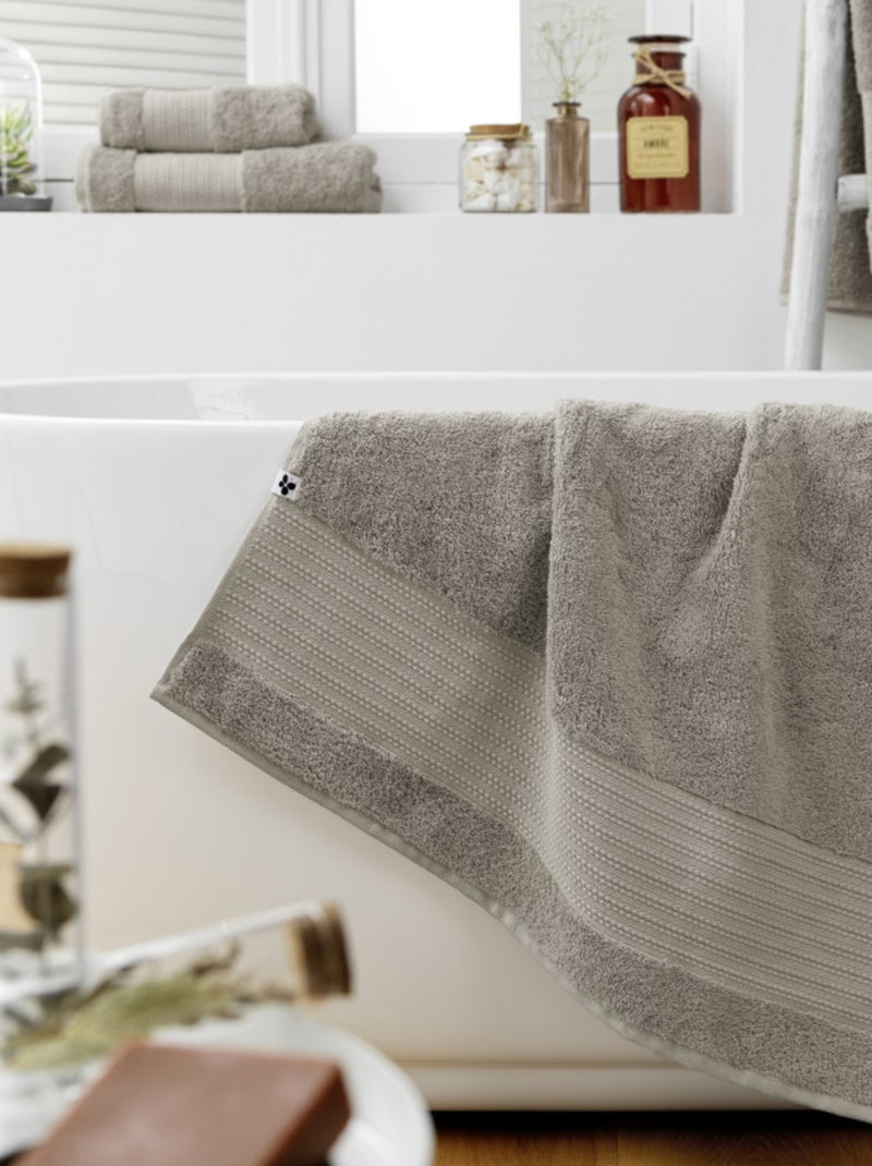 Drap de douche - L'effet papillon - 100% Coton Bio Beige grès - Kiabi