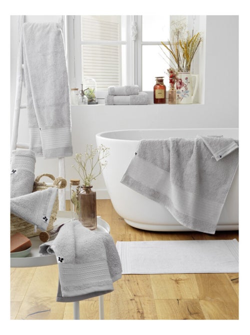 Drap de douche - L'effet papillon - 100% Coton Bio - Kiabi Drap de douche - L'effet papillon - 100% Coton Bio - Kiabi