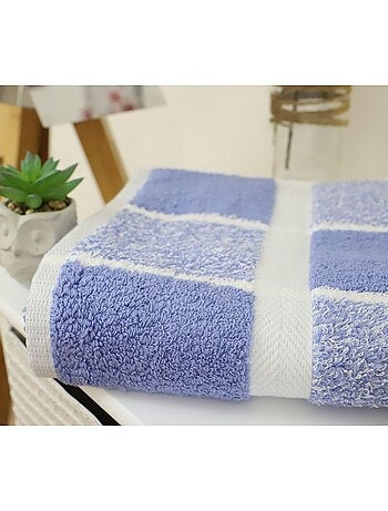 Drap de douche coton bouclette éponge à carreaux CELESTE