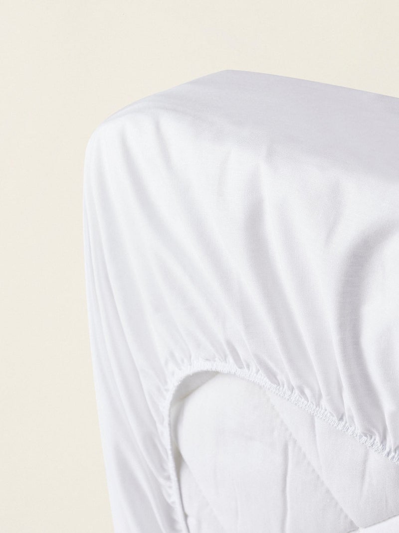 Drap-housse 2 en 1 et protège-matelas imperméable 60x120 cm ZY Baby Blanc - Kiabi