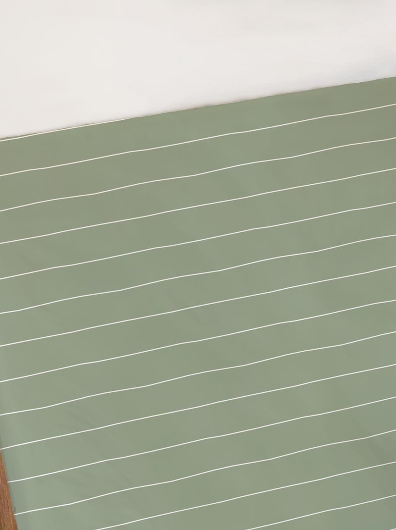 Drap housse imprimé 100% coton, STRIPES Vert kaki clair - Kiabi