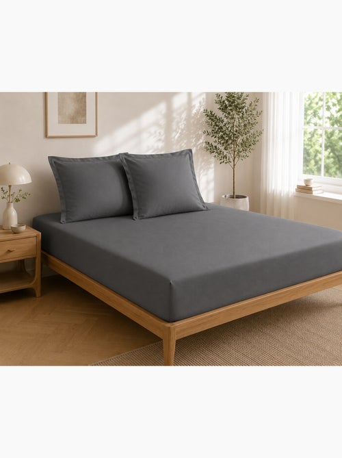 Drap housse qualité hôtel + 2 taies en percale 78 fils - Kiabi Drap housse qualité hôtel + 2 taies en percale 78 fils - Kiabi