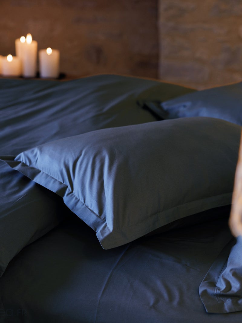 Drap housse uni percale de coton MANOIR Bonnet de 40 cm Bleu marine - Kiabi