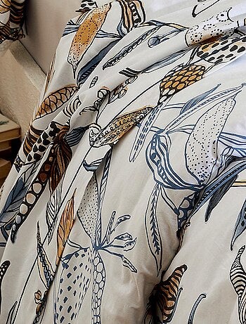 Drap plat aux fleurs exubérantes