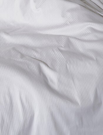 Drap plat satin de coton rayé