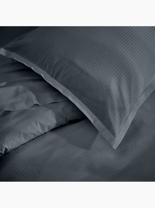 Drap satin de coton rayures ton sur ton - Kiabi Drap satin de coton rayures ton sur ton - Kiabi