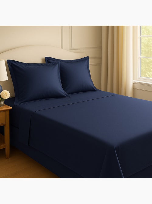 Draps plat en satin de coton uni bleu marine - Désir - Kiabi Draps plat en satin de coton uni bleu marine - Désir - Kiabi