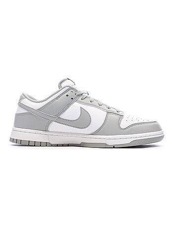 Baskets pale Homme Nike Dunk Low Retro