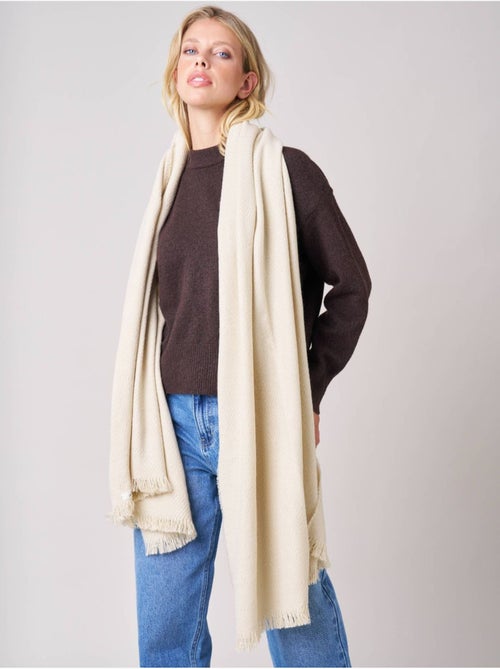 Écharpe femme chevron avec franges 'Deeluxe' - Kiabi Écharpe femme chevron avec franges 'Deeluxe' - Kiabi