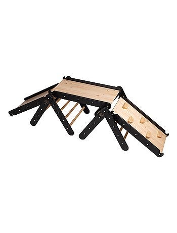 Échelle pour enfants avec toboggan et mur d’escalade. Deux échelles + un mur d'escalade