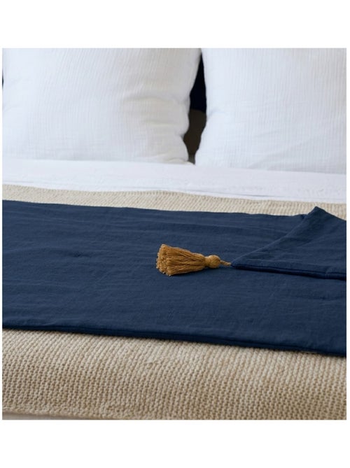 Edredon bout de lit en coton avec pompons Cocon - Kiabi Edredon bout de lit en coton avec pompons Cocon - Kiabi