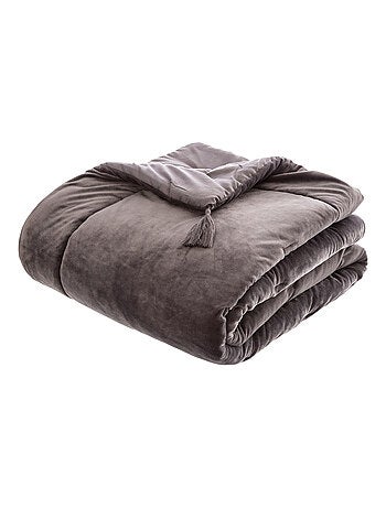 Édredon en velours et pompons