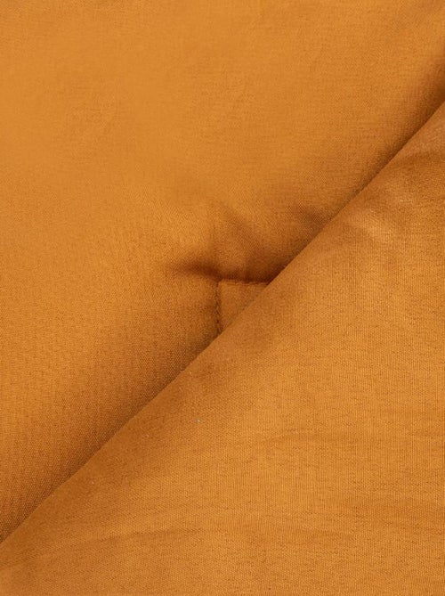 Édredon en velours et pompons - Kiabi