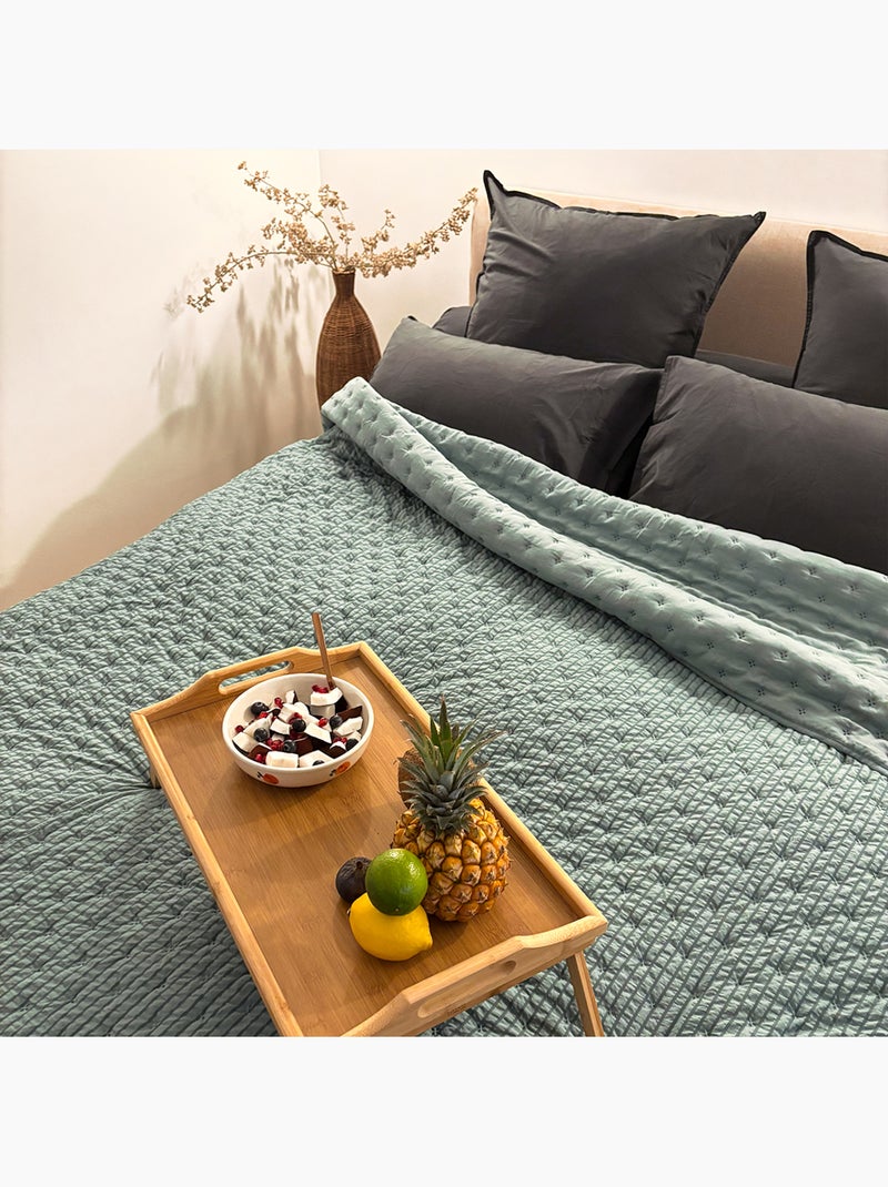 Edredon ou jeté de lit matelassé microfibre Vert d'eau - Kiabi
