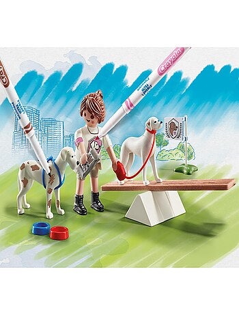 Educatrice avec chiens