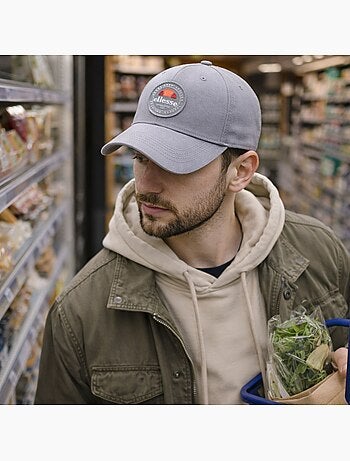 Ellesse - casquette avec écusson, visière incurvée