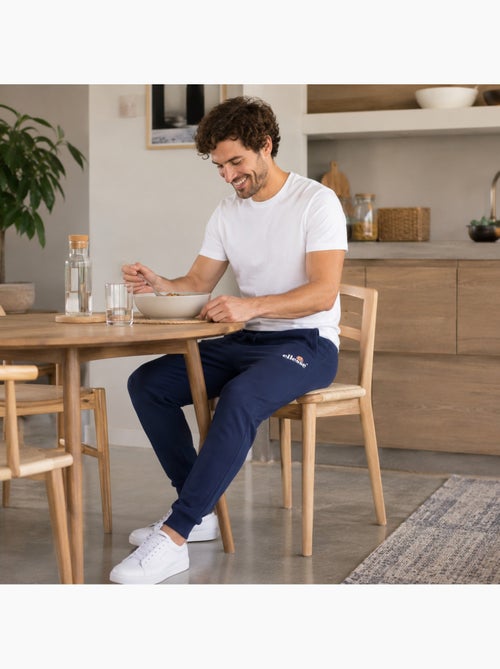 Ellesse - jogging coupe ample à cordon, bas resserrés - Kiabi Ellesse - jogging coupe ample à cordon, bas resserrés - Kiabi