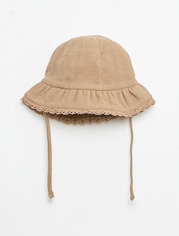 Ensemble 3 pièces en maille côtelée - short + T-shirt + bob