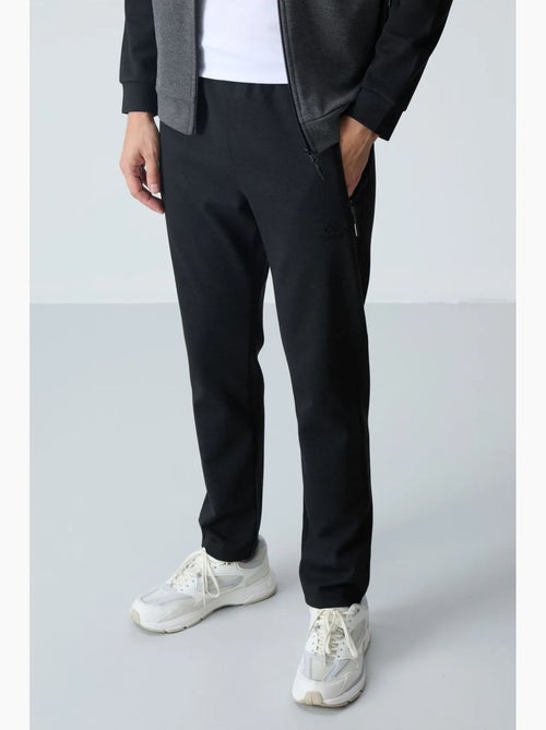 Ensemble active homme à blocs de couleur tommy - Kiabi Ensemble active homme à blocs de couleur tommy - Kiabi