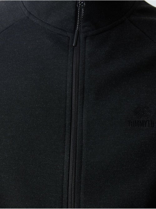 Ensemble active homme à blocs de couleur tommy - Kiabi Ensemble active homme à blocs de couleur tommy - Kiabi