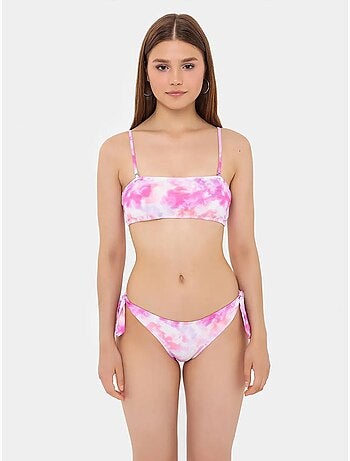 Ensemble bikini bandeau tie-dye noué sur le côté