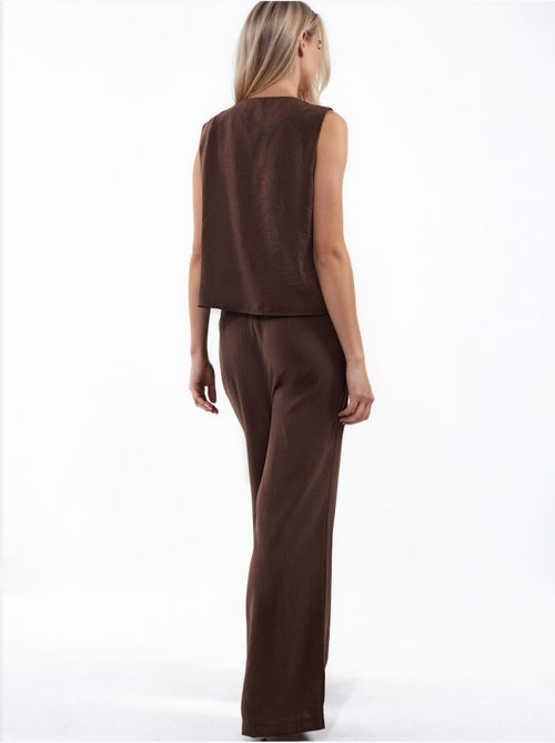 Ensemble blouse en mélange de viscose avec détail à nouer et pantalon à taille élastique hiccup - Kiabi Ensemble blouse en mélange de viscose avec détail à nouer et pantalon à taille élastique hiccup - Kiabi