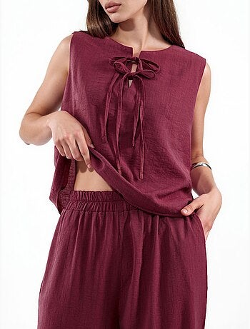 Ensemble blouse en mélange de viscose avec détail à nouer et pantalon à taille élastique