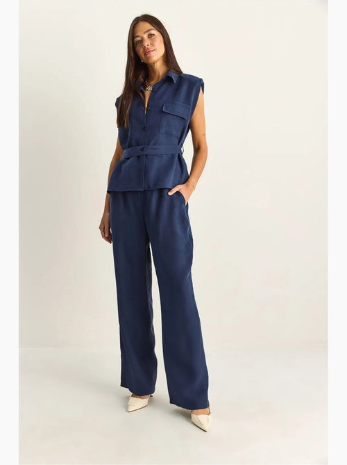 Ensemble blouse sans manches et pantalon large ceinturé lucci - Kiabi Ensemble blouse sans manches et pantalon large ceinturé lucci - Kiabi
