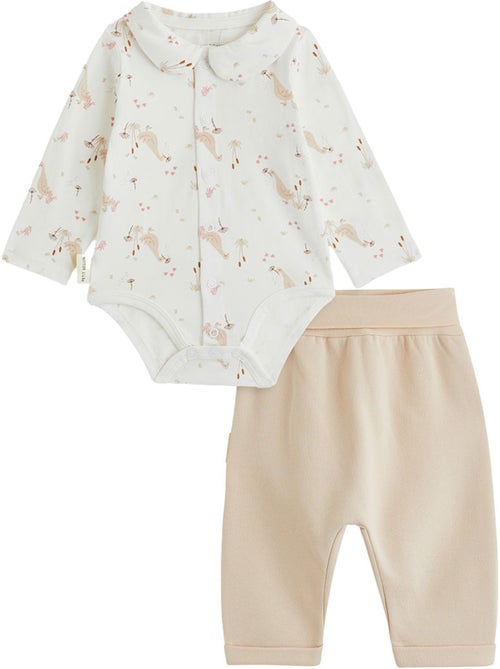 Ensemble body bébé et pantalon en molleton margot - Kiabi Ensemble body bébé et pantalon en molleton margot - Kiabi