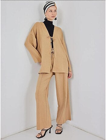 Ensemble cardigan à col en v et pantalon à jambes larges bdart