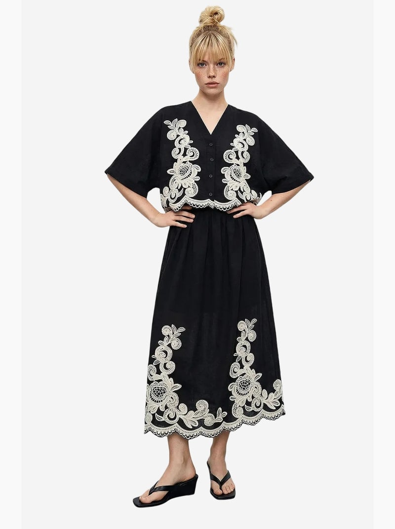Ensemble chemise oversize à col en v brodée à manches 3/4 et pantalon large lucci Ivoire/Noir - Kiabi
