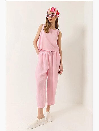 Ensemble chemisier à bretelles épaisses et pantalon à taille élastique en modal lucci