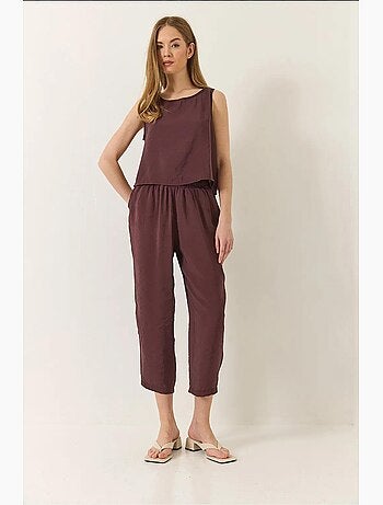 Ensemble chemisier à bretelles épaisses et pantalon à taille élastique en modal lucci
