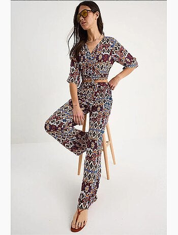 Ensemble chemisier court et pantalon à motifs lucci