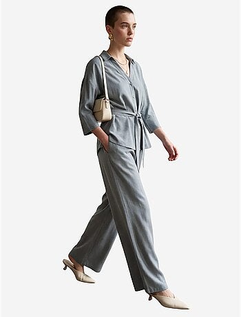 Ensemble coordonné deux pièces en tissu fin avec col de chemise et détail cravate my fashion