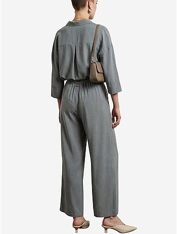 Ensemble coordonné deux pièces en tissu fin avec col de chemise et détail cravate my fashion