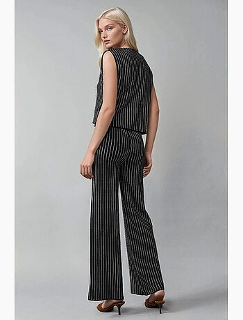Ensemble coordonné en maille rayée ajustée avec col en v et pantalon à jambes larges my fashion