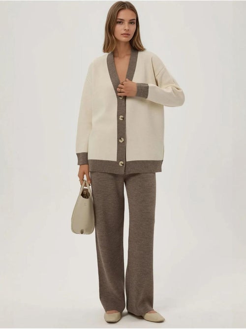 Ensemble coordonné en tricot texturé taille haute avec col boutonné - Kiabi Ensemble coordonné en tricot texturé taille haute avec col boutonné - Kiabi