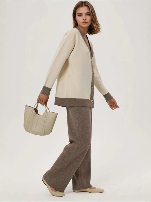 Ensemble coordonné en tricot texturé taille haute avec col boutonné - Kiabi Ensemble coordonné en tricot texturé taille haute avec col boutonné - Kiabi