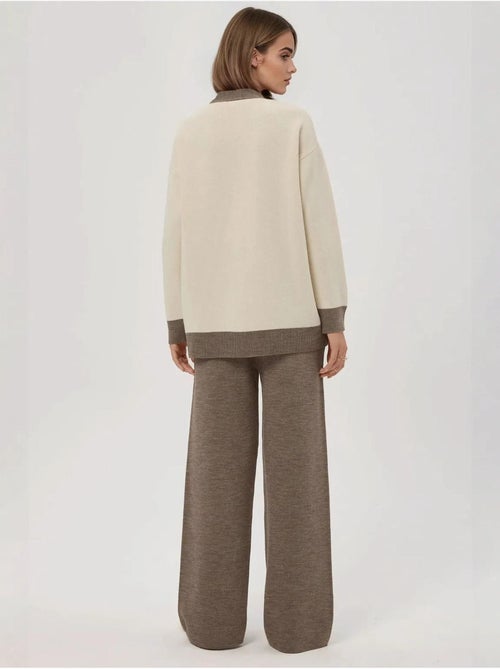 Ensemble coordonné en tricot texturé taille haute avec col boutonné - Kiabi Ensemble coordonné en tricot texturé taille haute avec col boutonné - Kiabi