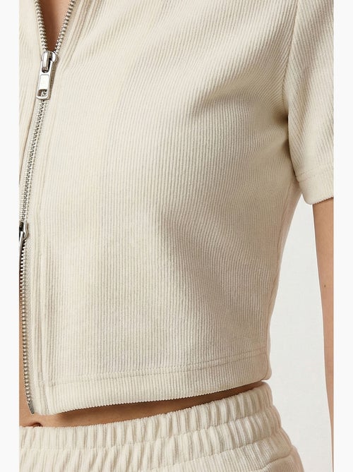 Ensemble coordonné taille haute jambes larges avec col chemise istanbul - Kiabi Ensemble coordonné taille haute jambes larges avec col chemise istanbul - Kiabi